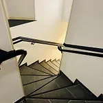 Stylish Pad - Walk To